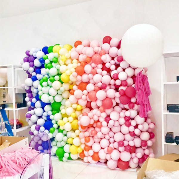 Balloon Cluster Wall